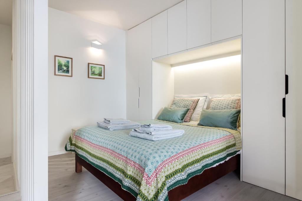 Formosa Flats room 2