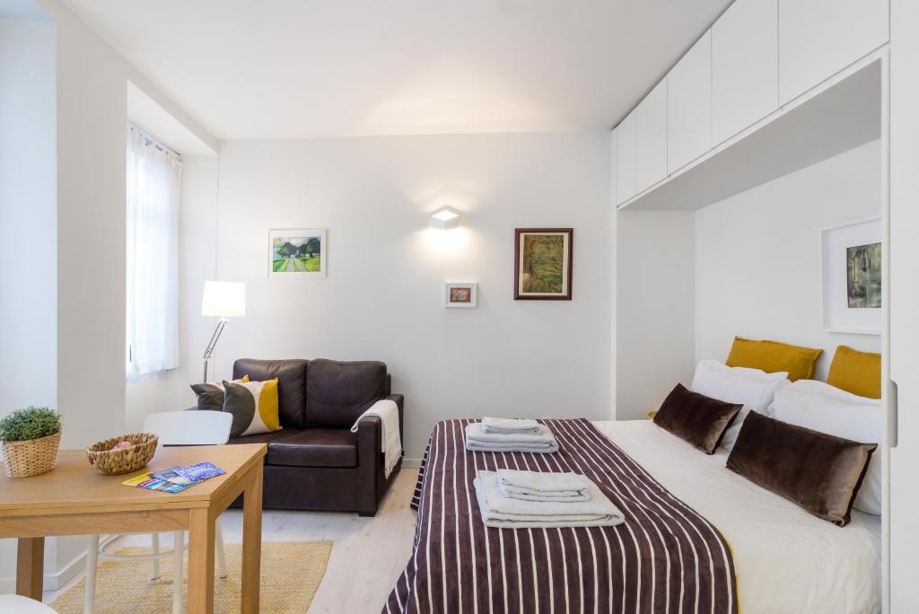 Formosa Flats room 3